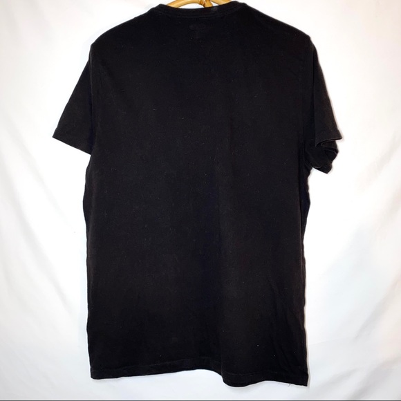 Old Navy Short Sleeve T-Shirt - Picture 4 of 8